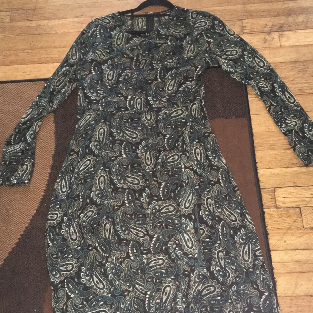 Like new Tommy hilfiger beautiful green dress size 8